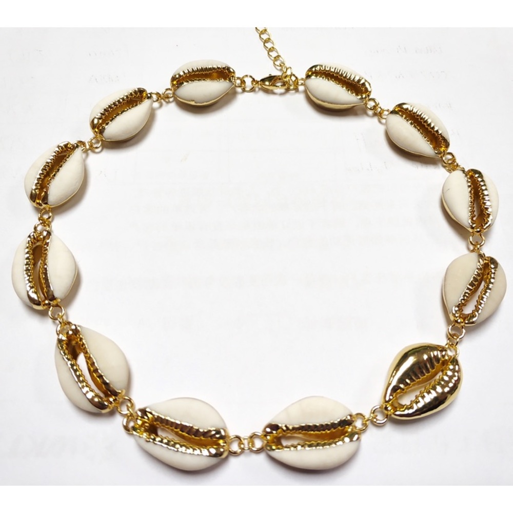 Cowrie Seashell Choker Necklace